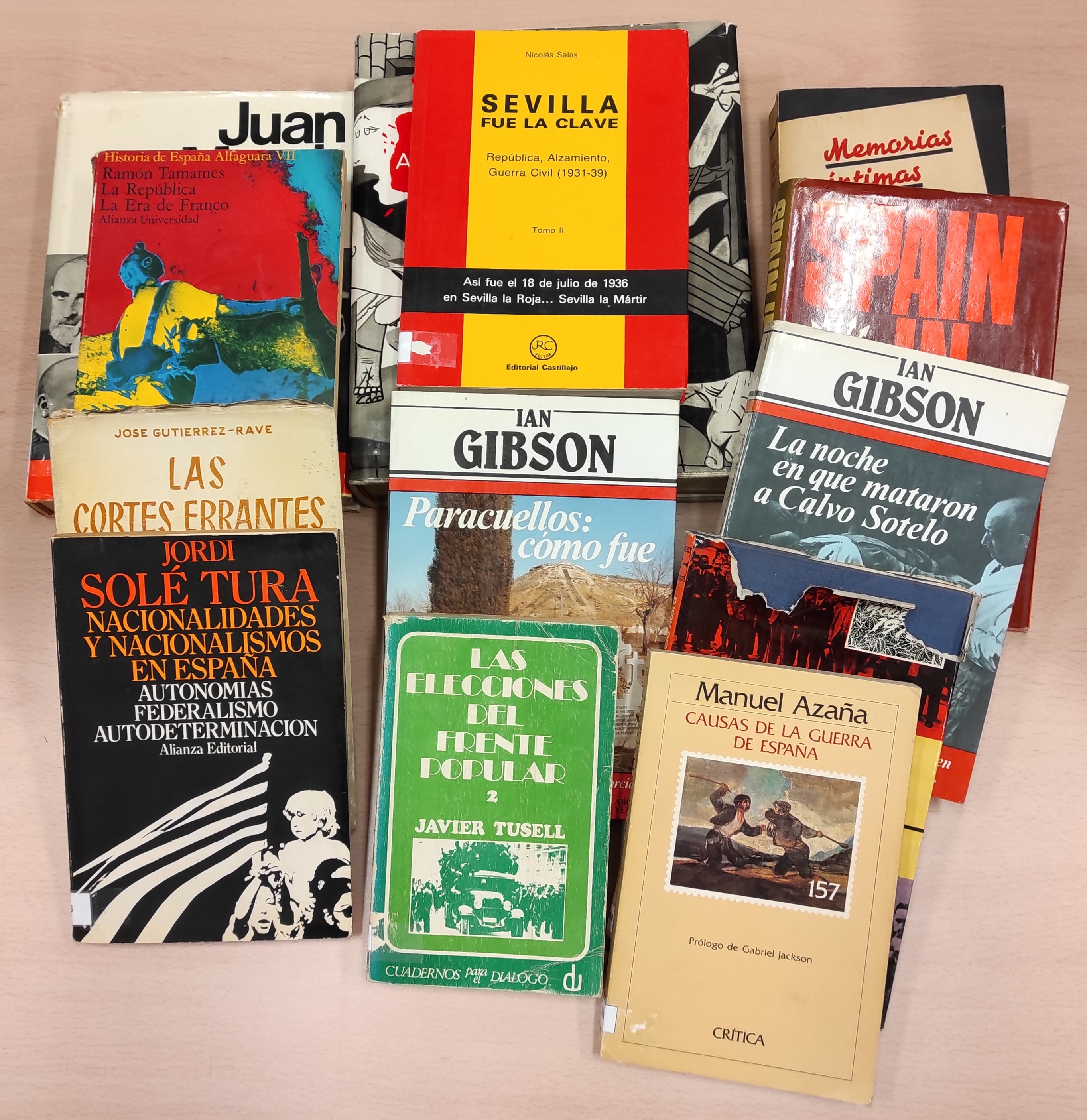 El CRAI Biblioteca del Pabellón de la República (Universitat de Barcelona) ha donado a Fudepa varios libros en concepto de intercambio bibliográfico